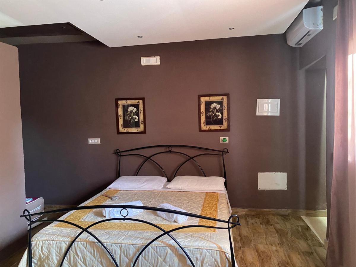 Antica Dimora Storica Villa Di Labbiu Relax & Rooms Design Sorso Exterior photo