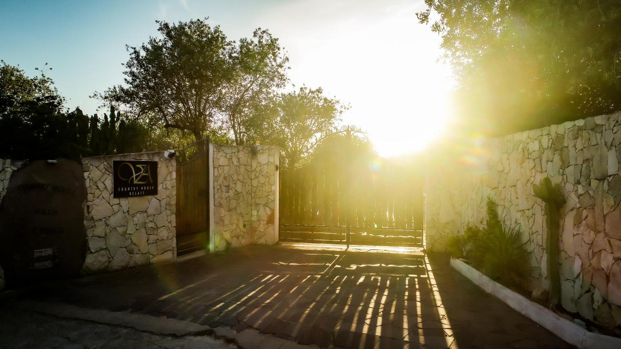 Antica Dimora Storica Villa Di Labbiu Relax & Rooms Design Sorso Exterior photo